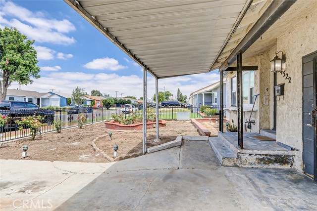 Detail Gallery Image 4 of 20 For 14522 S Cahita Ave, Compton,  CA 90220 - 3 Beds | 2 Baths