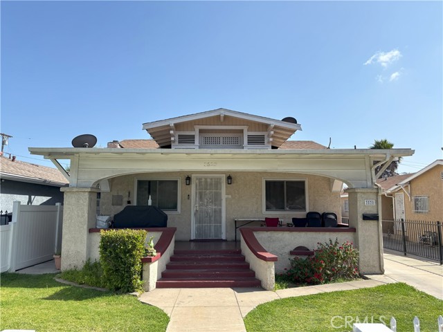 3528 E 54th Street, Maywood CA: https://media.crmls.org/medias/a63c1f8b-1302-473d-889a-95c911c744db.jpg