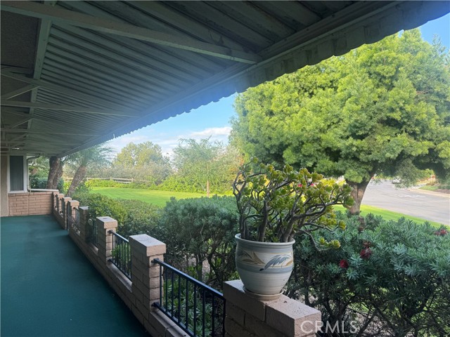 Detail Gallery Image 4 of 12 For 3496 Monte Hermoso #B,  Laguna Woods,  CA 92637 - 2 Beds | 2 Baths