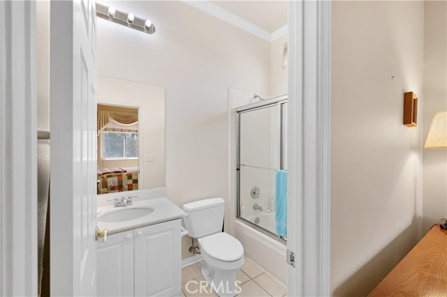 1050 Fuller Drive, Claremont CA: https://media.crmls.org/medias/a63cf8b1-9928-40e8-a3d2-beba5d39d68c.jpg