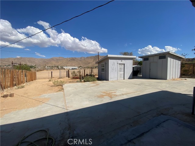 Detail Gallery Image 14 of 14 For 24729 Roxbury Rd a,  Apple Valley,  CA 92307 - 2 Beds | 2 Baths