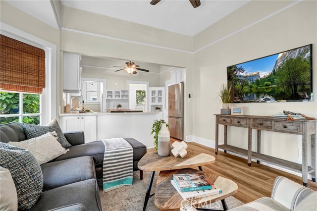 Detail Gallery Image 16 of 50 For 151 N Lincoln, Fullerton,  CA 92831 - 4 Beds | 4 Baths