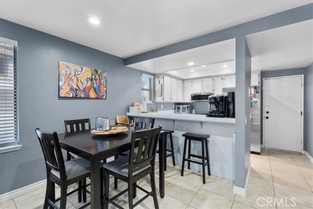 Detail Gallery Image 6 of 34 For 1031 S Palmetto #N1,  Ontario,  CA 91762 - 2 Beds | 2/1 Baths