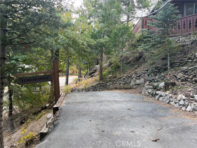 32145 Fern Drive, Running Springs, CA 92382