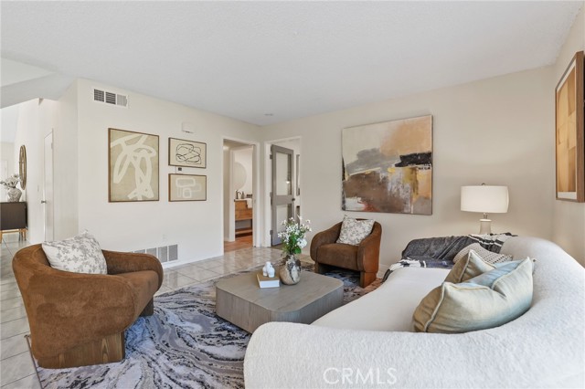 Detail Gallery Image 20 of 55 For 12547 Yosemite, Cerritos,  CA 90703 - 4 Beds | 3 Baths