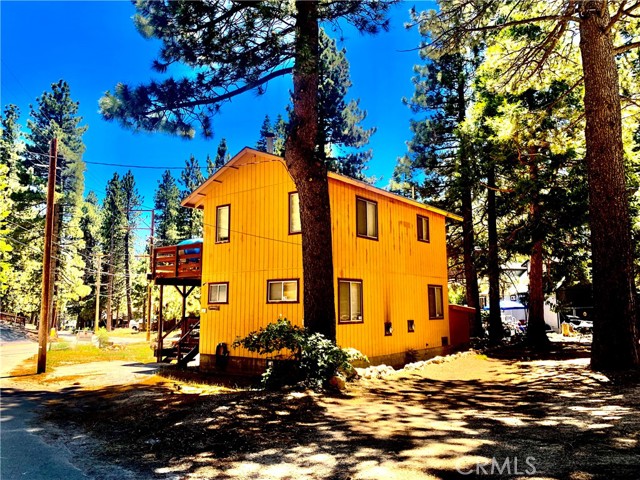 540 Yukon Road, Green Valley Lake CA: https://media.crmls.org/medias/a6423be7-108c-44ba-b94b-5f3763e66b1e.jpg