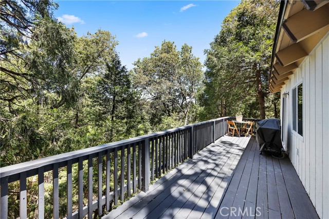 Detail Gallery Image 15 of 36 For 23746 Crest Forest, Crestline,  CA 92325 - 3 Beds | 2 Baths