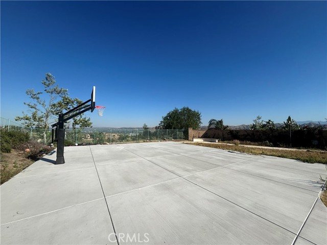 Image 8 of 10 For 827 Baghdady