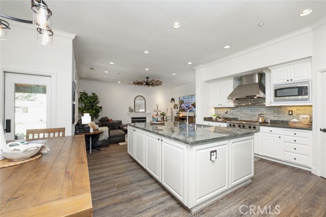 Detail Gallery Image 7 of 75 For 2459 French Oak, Livermore,  CA 94550 - 5 Beds | 4 Baths