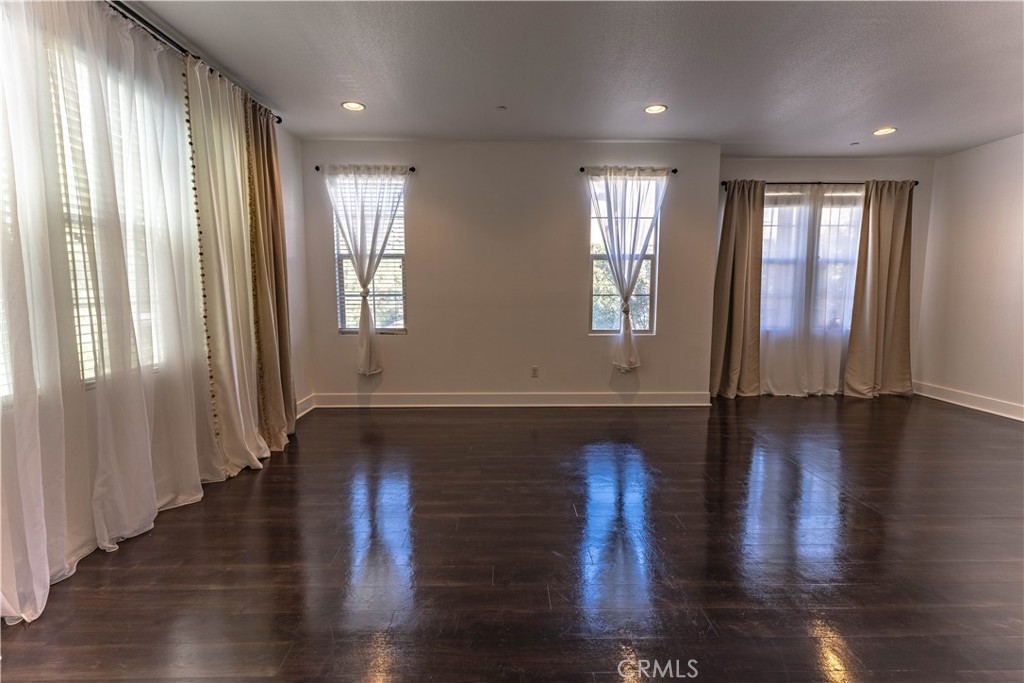 MLS #IG25235868 image #6