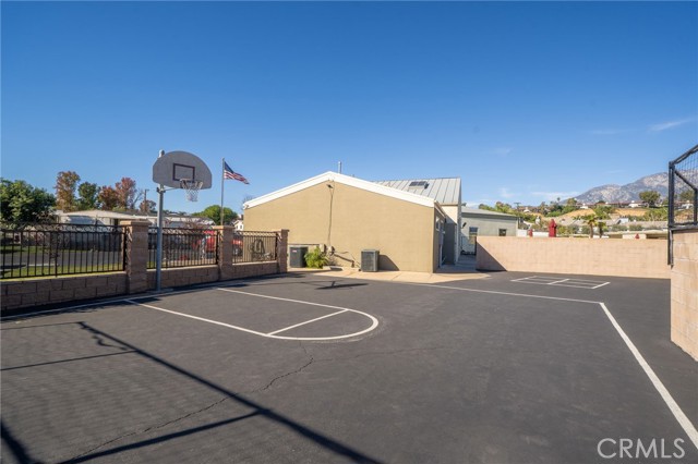 Detail Gallery Image 15 of 16 For 8389 Baker Ave #3,  Rancho Cucamonga,  CA 91730 - 3 Beds | 2 Baths