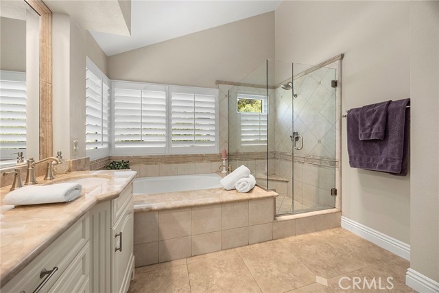 5000 Stonehaven Drive, Yorba Linda CA: https://media.crmls.org/medias/a647a9eb-897b-4368-be34-3da2e8c31fed.jpg