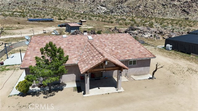 Detail Gallery Image 18 of 39 For 31163 Villa Nova Rd, Lucerne Valley,  CA 92356 - 4 Beds | 3 Baths