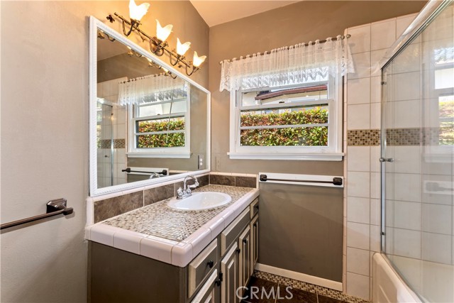 2042 E Crary Street, Pasadena CA: https://media.crmls.org/medias/a64a8078-5c43-4045-9f66-20d2340ff3b4.jpg