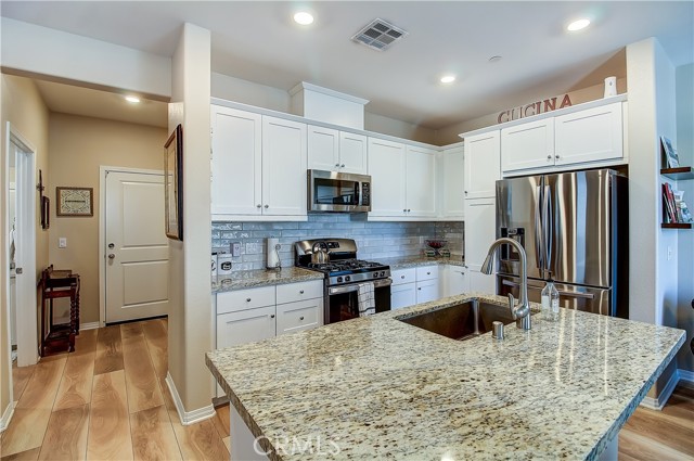 Detail Gallery Image 8 of 42 For 34495 Agave Dr #26111,  Winchester,  CA 92596 - 3 Beds | 2/1 Baths