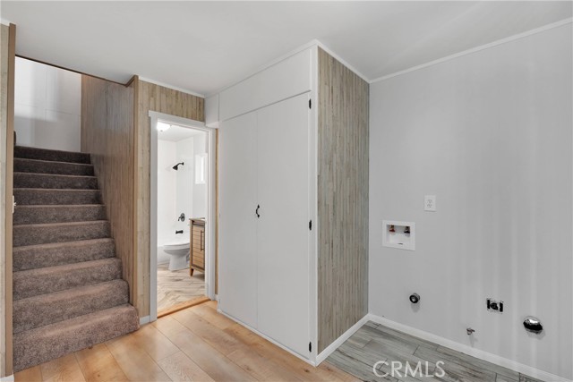 23550 Lake Drive, Crestline CA: https://media.crmls.org/medias/a64c010f-57b3-46b0-b3f6-386bdf5993e1.jpg
