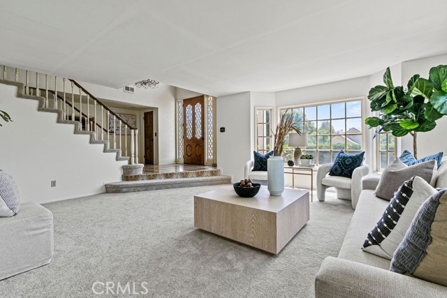 Detail Gallery Image 11 of 53 For 19111 Ridgeview Rd, Villa Park,  CA 92861 - 6 Beds | 4 Baths
