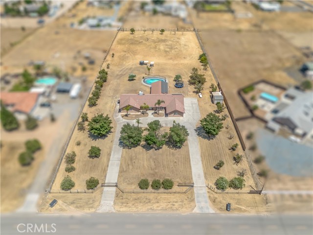 16099 Karen Road, Madera CA: https://media.crmls.org/medias/a64d5ff0-5da7-46e1-a89e-43cb895609cf.jpg
