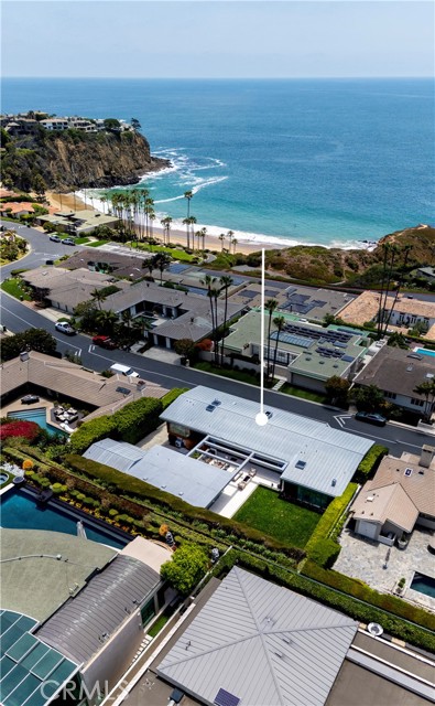 2538 Monaco Drive, Laguna Beach CA: https://media.crmls.org/medias/a64d69b3-38e9-48b9-9690-5300ab2148a9.jpg