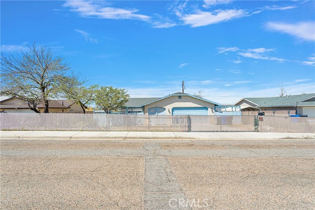 Image 2 for 341 W Grace St, Barstow, CA 92311