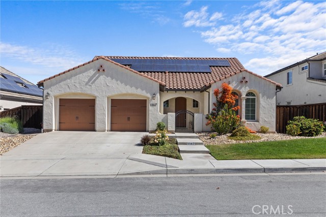Detail Gallery Image 1 of 31 For 1147 Hastings Ct, Santa Maria,  CA 93455 - 4 Beds | 3/1 Baths