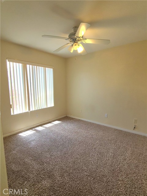 15358 San Miguel Way, Victorville CA: https://media.crmls.org/medias/a64f5762-1a53-40dc-84fe-7f5a7f6664e1.jpg
