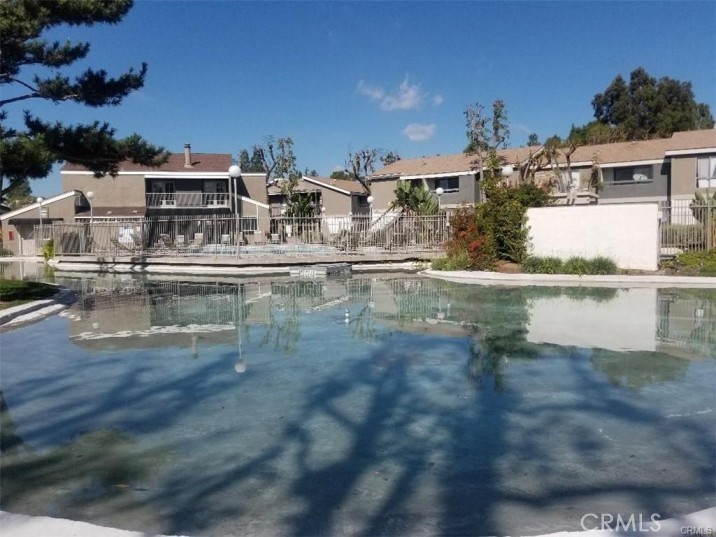 2867 S Fairview #F