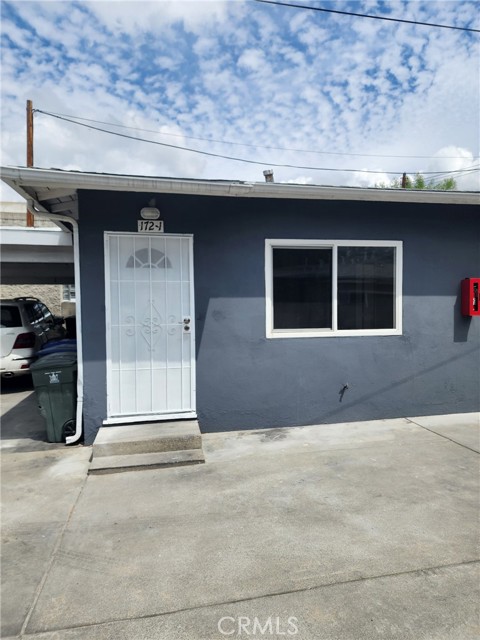 Detail Gallery Image 2 of 8 For 172 N Bonnie Ave #1,  Pasadena,  CA 91106 - 2 Beds | 1 Baths