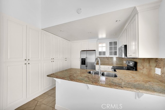 Detail Gallery Image 10 of 13 For 500 Larkspur Ave, Corona Del Mar,  CA 92625 - 3 Beds | 2 Baths