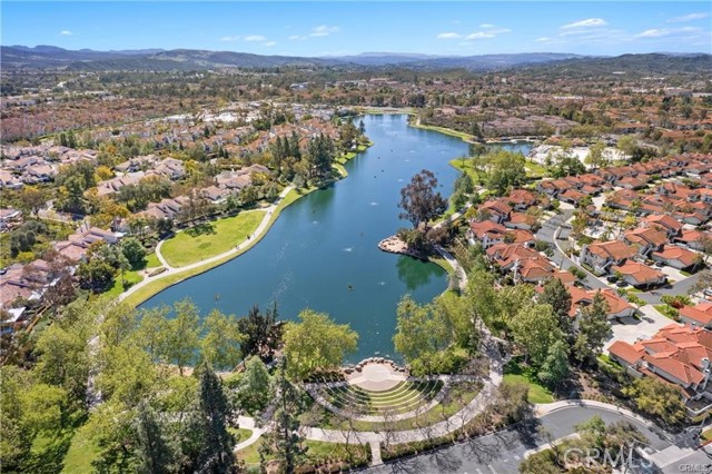 16 Via Boyero, Rancho Santa Margarita CA: https://media.crmls.org/medias/a652a5df-6bec-4df5-b332-bfb023dbfd22.jpg