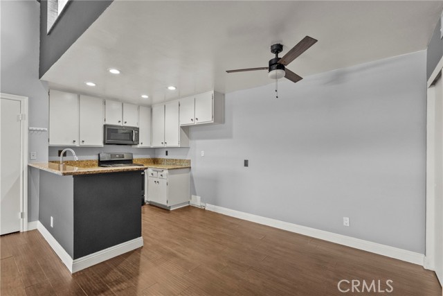 18750 Mandan Street, Canyon Country CA: https://media.crmls.org/medias/a652e103-6267-4f56-98da-87fd6598649f.jpg