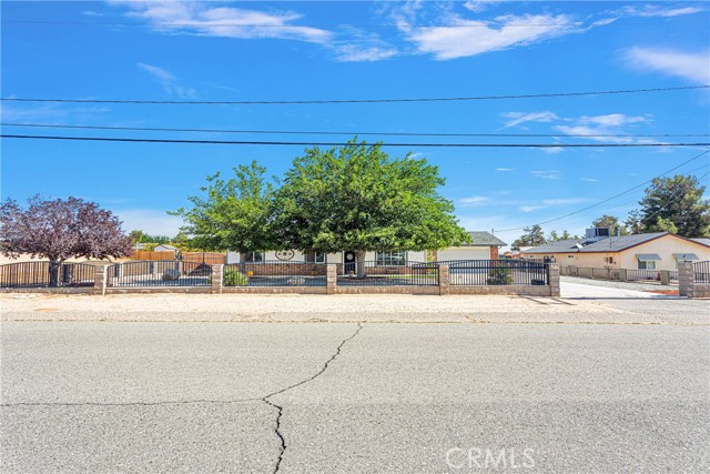 Detail Gallery Image 4 of 53 For 18478 Westlawn St, Hesperia,  CA 92345 - 3 Beds | 2 Baths