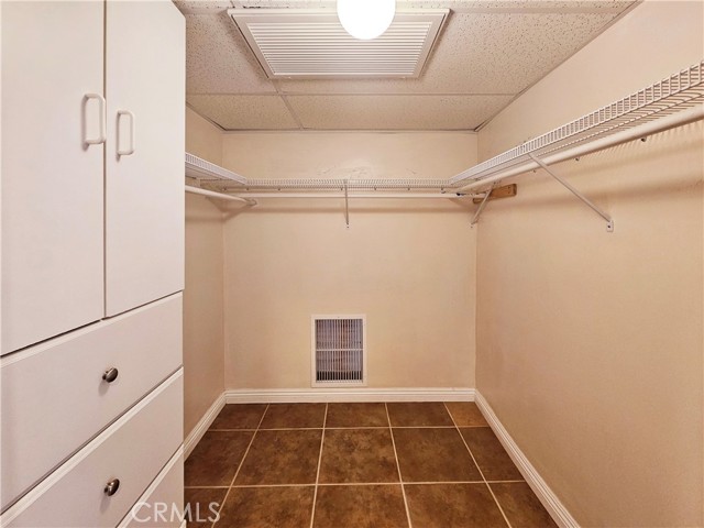 Detail Gallery Image 10 of 16 For 10966 Rochester#2 Ave, Los Angeles,  CA 90024 - 1 Beds | 1 Baths