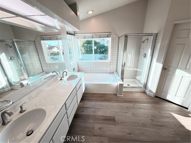 Detail Gallery Image 30 of 54 For 2450 via Pacifica, Corona,  CA 92882 - 4 Beds | 3 Baths