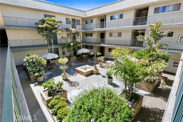 Detail Gallery Image 19 of 21 For 1187 E 3rd St #111,  Long Beach,  CA 90802 - 2 Beds | 2 Baths