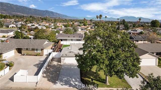 Detail Gallery Image 5 of 42 For 7041 Cameo St, Rancho Cucamonga,  CA 91701 - 4 Beds | 2 Baths