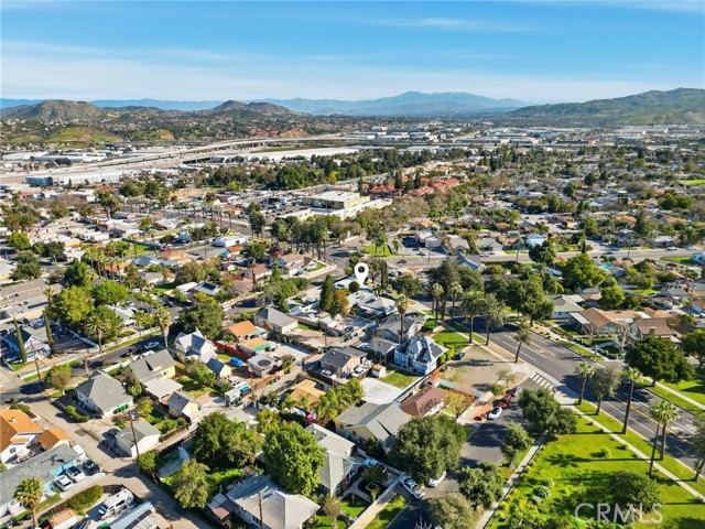 Detail Gallery Image 42 of 43 For 808 E Grand Blvd, Corona,  CA 92879 - 3 Beds | 2 Baths