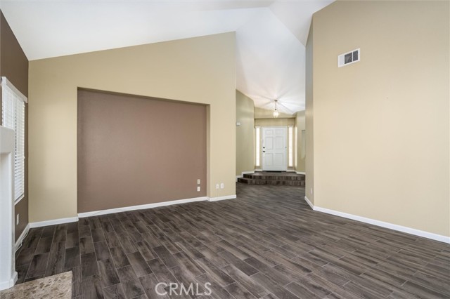 Detail Gallery Image 12 of 60 For 45133 Putting Green Ct, Temecula,  CA 92592 - 3 Beds | 2/1 Baths