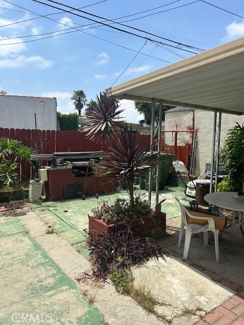 Detail Gallery Image 9 of 9 For 2416 W 80th St, Inglewood,  CA 90305 - 3 Beds | 2 Baths