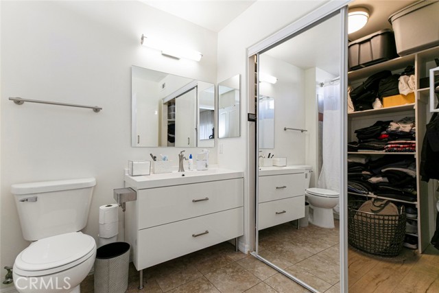 10894 Olinda Street, Sun Valley CA: https://media.crmls.org/medias/a6577a82-2cd1-429d-a885-9380cd48e58b.jpg