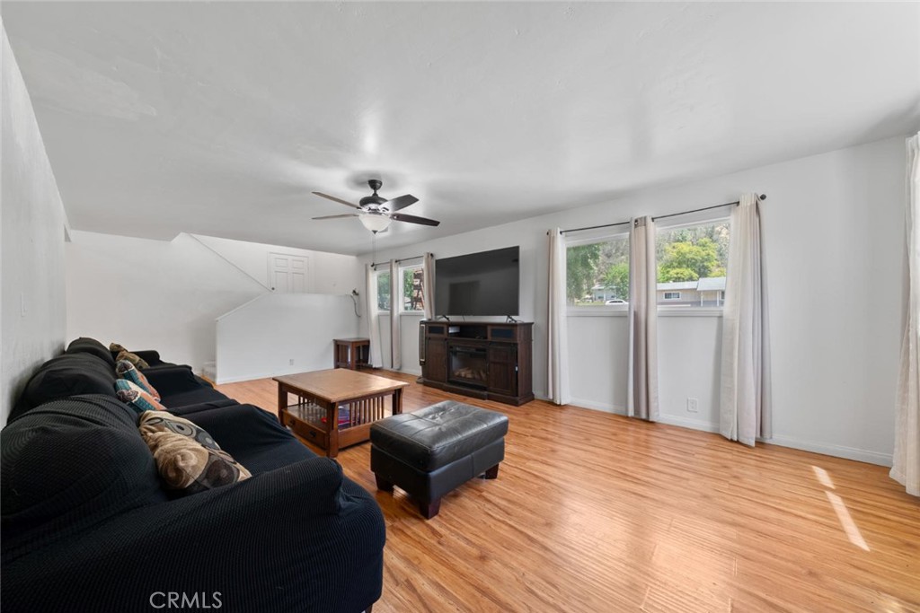 3632 Foxley - photo 5