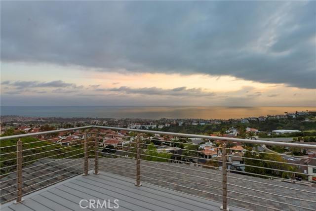 Image 30 of 66 For 857 Avenida Acapulco