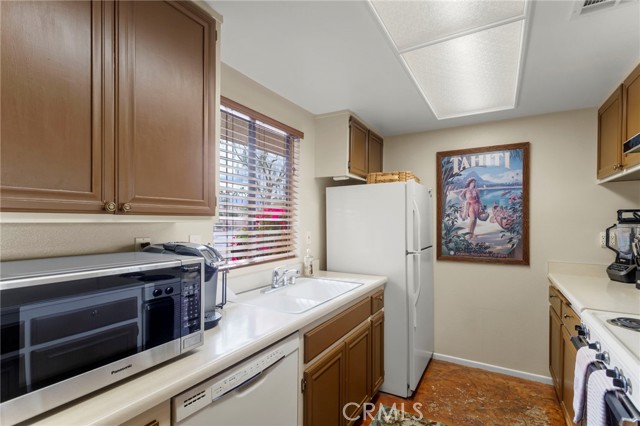 Detail Gallery Image 11 of 51 For 77050 Pauma Valley Way, Palm Desert,  CA 92211 - 2 Beds | 2 Baths