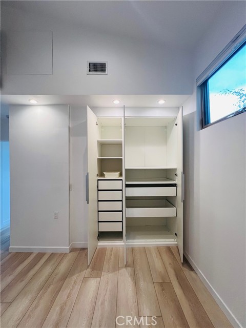 Detail Gallery Image 27 of 72 For 726 W 37th St, San Pedro,  CA 90731 - 5 Beds | 5 Baths