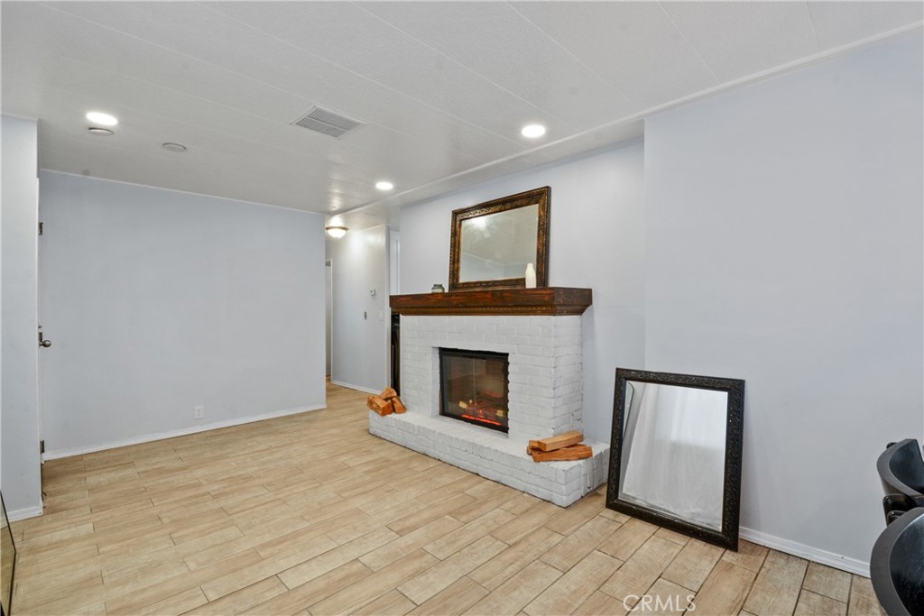 MLS #SB25243683 image #7