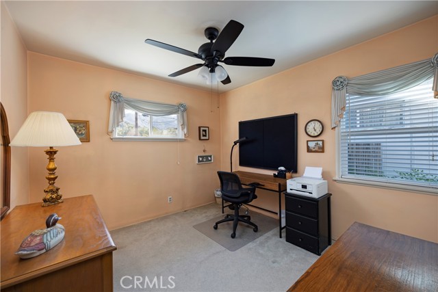 Detail Gallery Image 16 of 37 For 2900 Manhattan Ave, La Crescenta,  CA 91214 - 3 Beds | 2 Baths