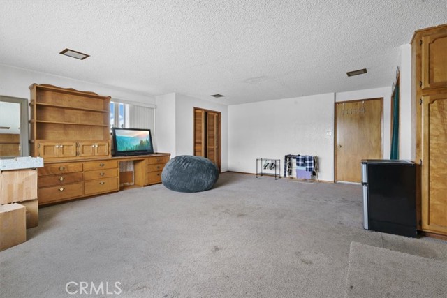 315 Hobbs Lane, Santa Maria CA: https://media.crmls.org/medias/a65c1949-7f93-43fd-adf6-c0ede424ba56.jpg