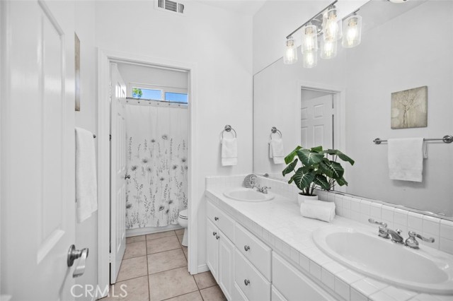2 Via Bandada, Rancho Santa Margarita CA: https://media.crmls.org/medias/a65c3c25-bd4e-42a2-88bb-153773b14c47.jpg