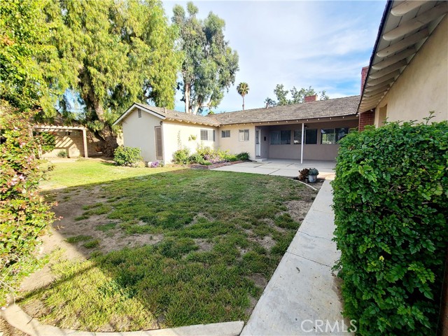 1463 Strawberry Hill Road, Thousand Oaks CA: https://media.crmls.org/medias/a65c3ebe-eb86-44a9-8e5b-511837edf72e.jpg