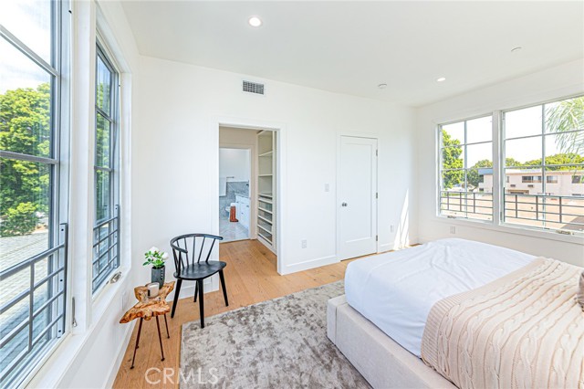 3803 BERRYMAN, Los Angeles CA: https://media.crmls.org/medias/a65c605b-d0a2-4bdd-82f0-19c12e925abb.jpg